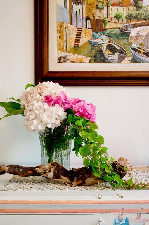 Al Giardino Degli Artisti Bed & Breakfast Кайро Монтеноте Екстериор снимка